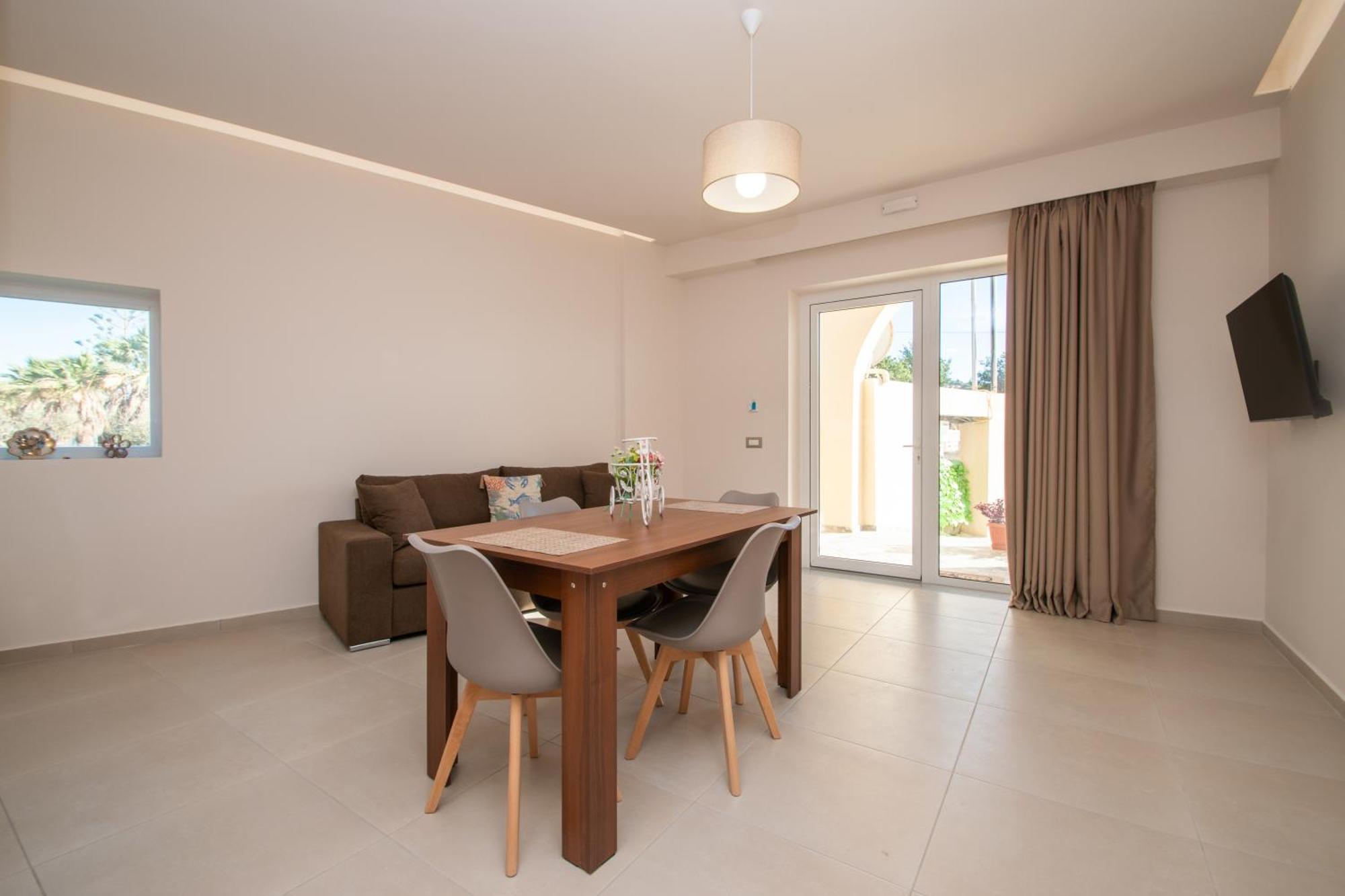 Katsaros Luxury Apts II 5 Min Walk To Beach Planos Exterior foto