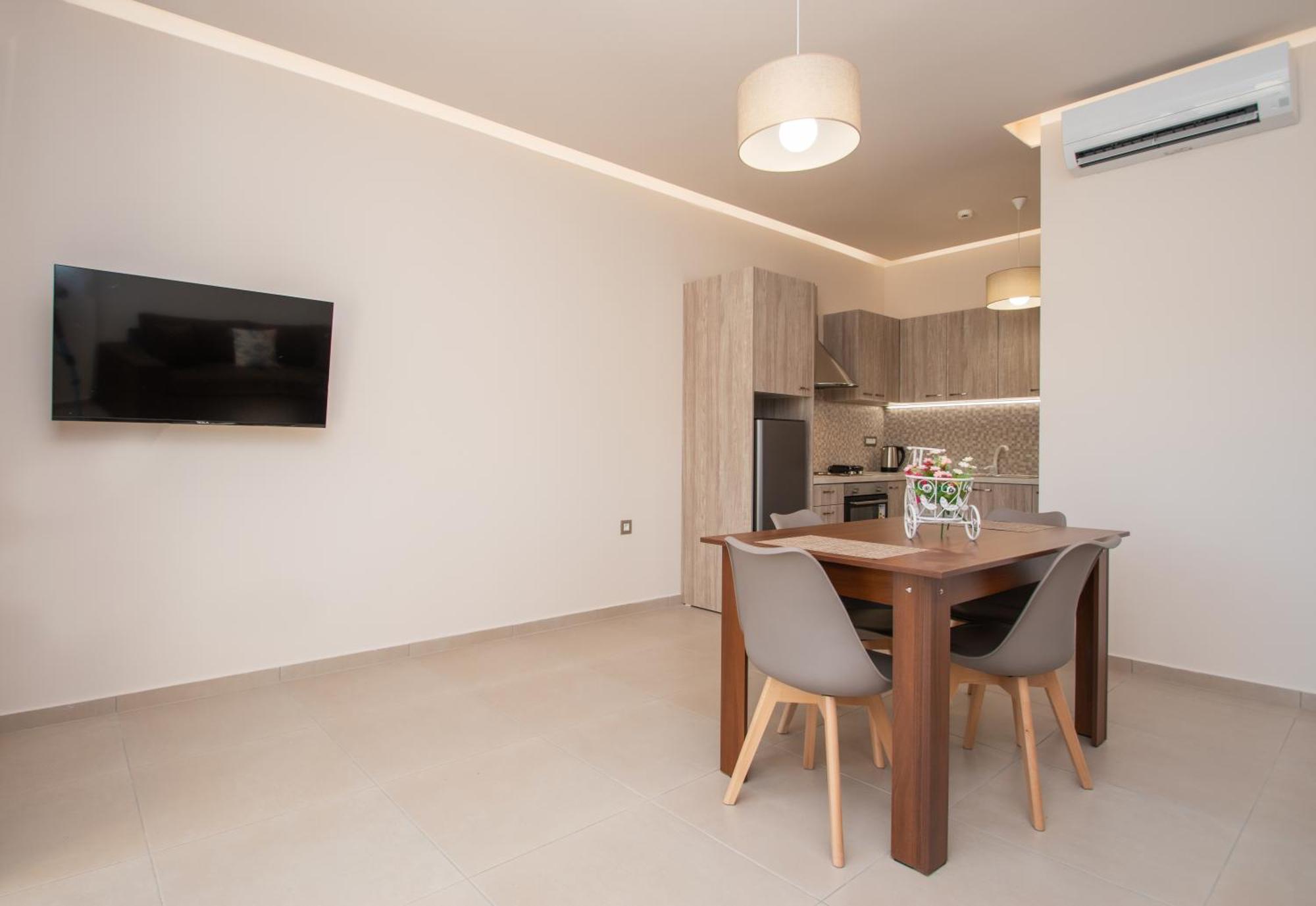 Katsaros Luxury Apts II 5 Min Walk To Beach Planos Exterior foto