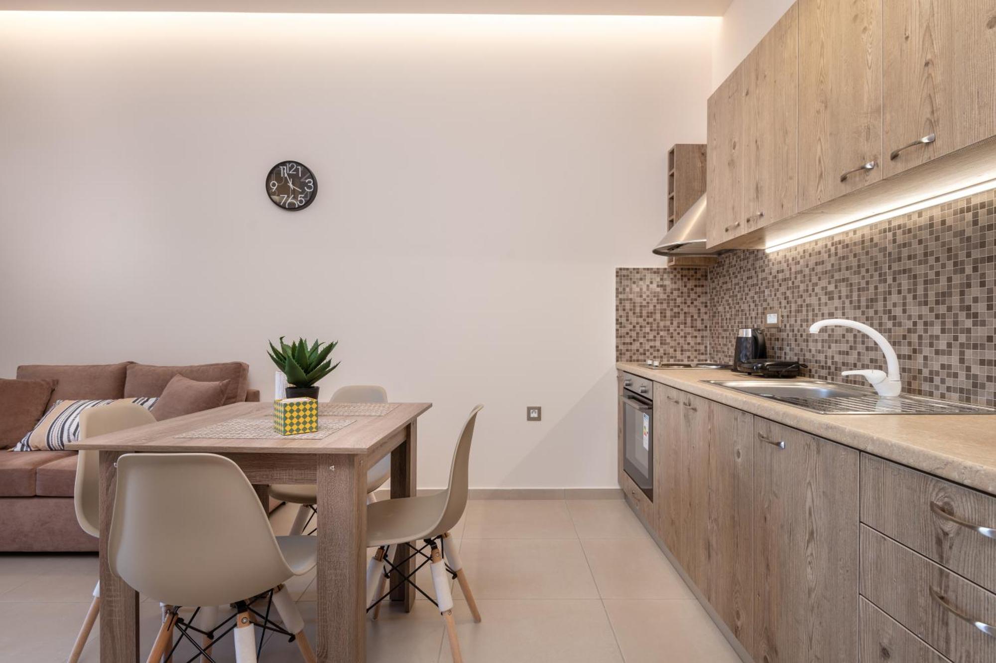 Katsaros Luxury Apts II 5 Min Walk To Beach Planos Exterior foto